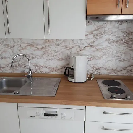 Appartement Mit Balkon