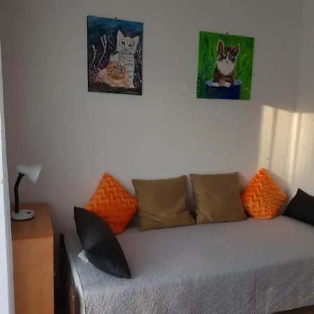 Mit Balkon Lägenhet