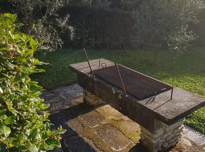 Mit Balkon