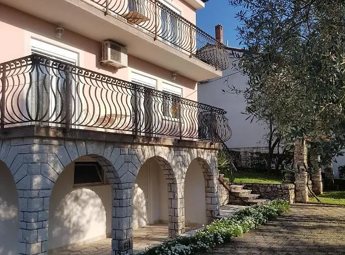 Appartamento Mit Balkon Porec