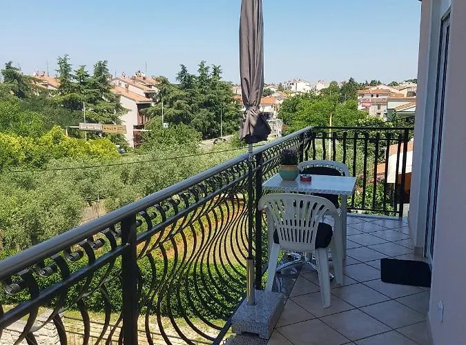 Appartamento Mit Balkon *